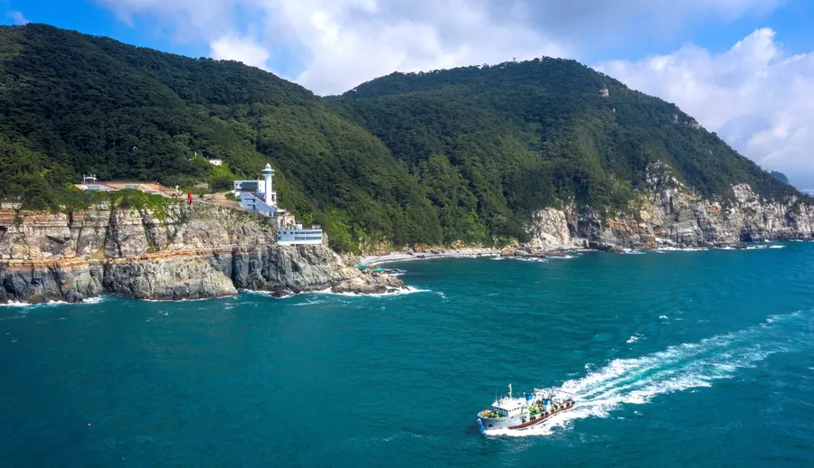 2026 釜山國際搖滾節住哪裡?先用票種與散場時間決定最後三晚縮圖