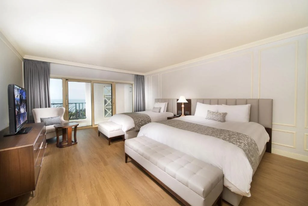 LOTTE HOTEL JEJU 家庭客房真實床型與空間實景