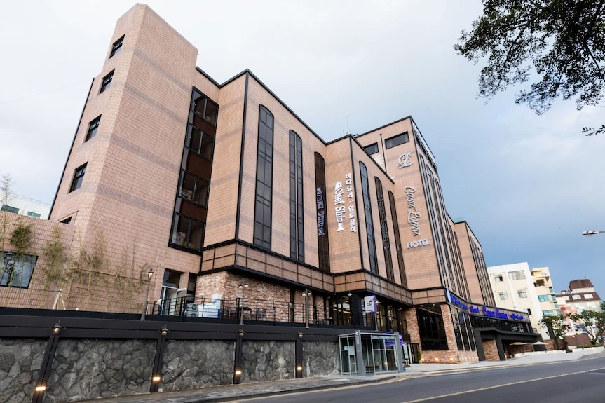 Casaloma Hotel Seogwipo 太平路 347 號飯店外觀