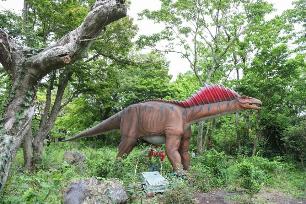Forest Dinosaur Safari 恐龍園區實景