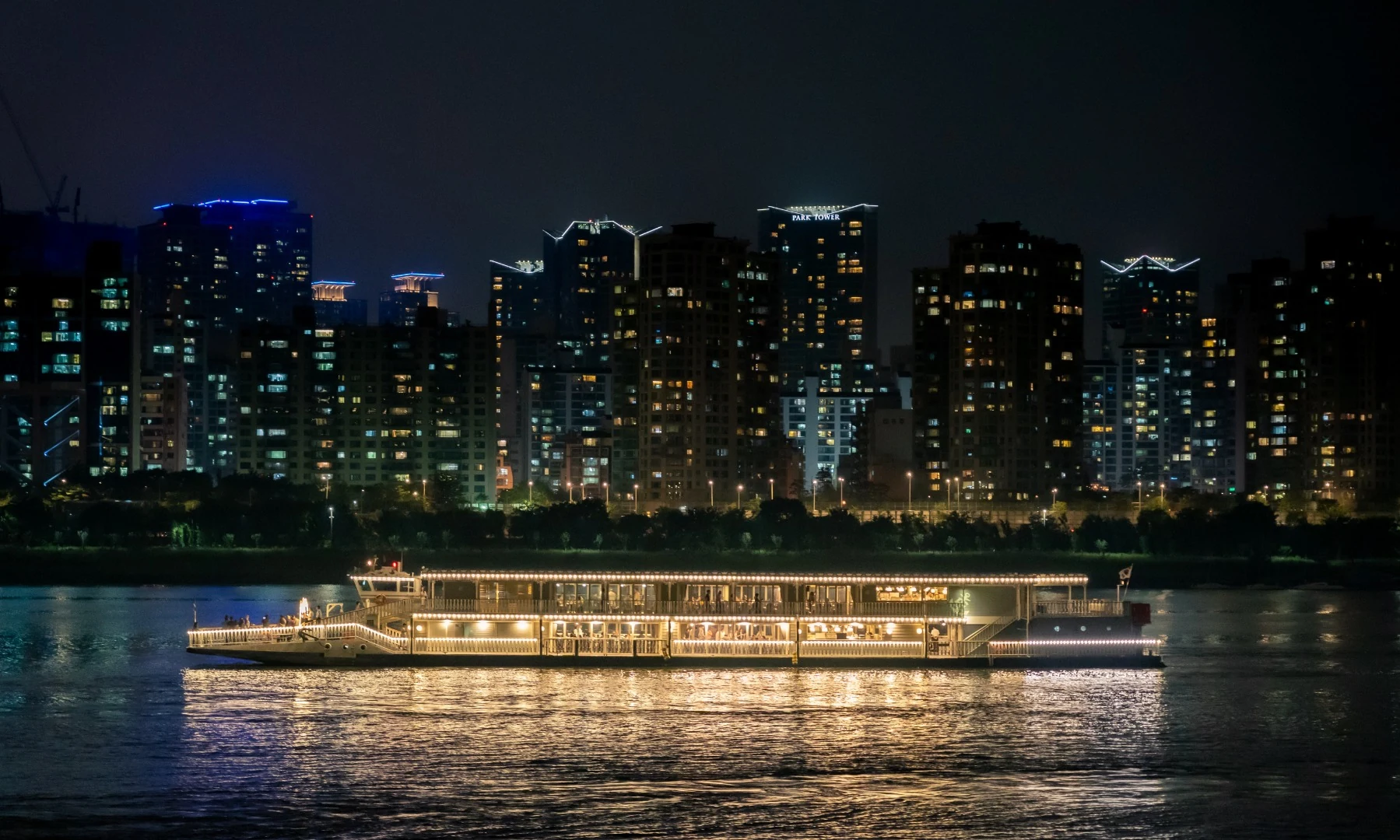 汝矣島 Eland Cruise 漢江遊船與首爾夜景實景