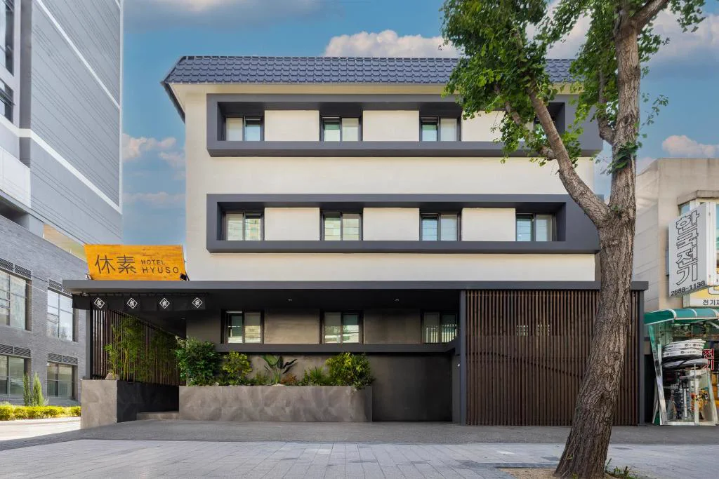 Hotel Hyuso Guro:演出結束後想少走一段的人,先別把它當成首爾通用住宿縮圖