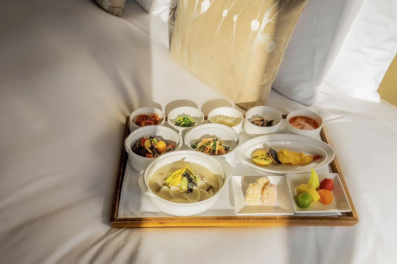 Lotte Hotel Seoul 或 Westin Josun Seoul:先選你最不想在晚上失去什麼縮圖
