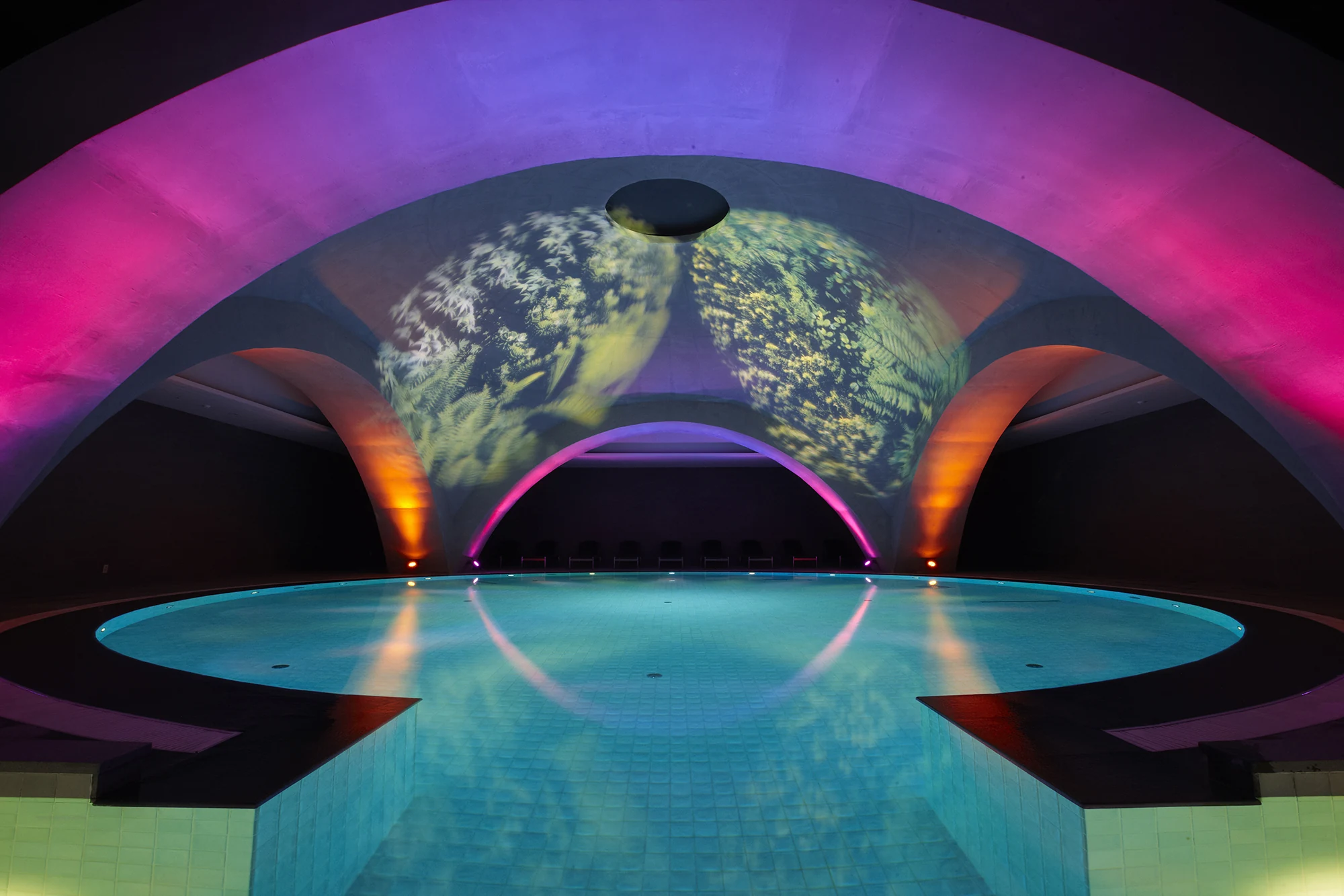 WE Hotel Jeju 室內泳池
