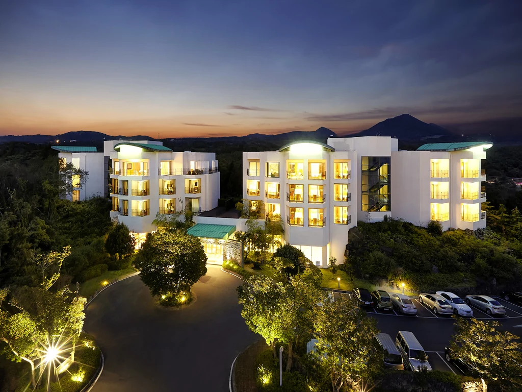 Mercure Ambassador Jeju 安德面飯店外觀