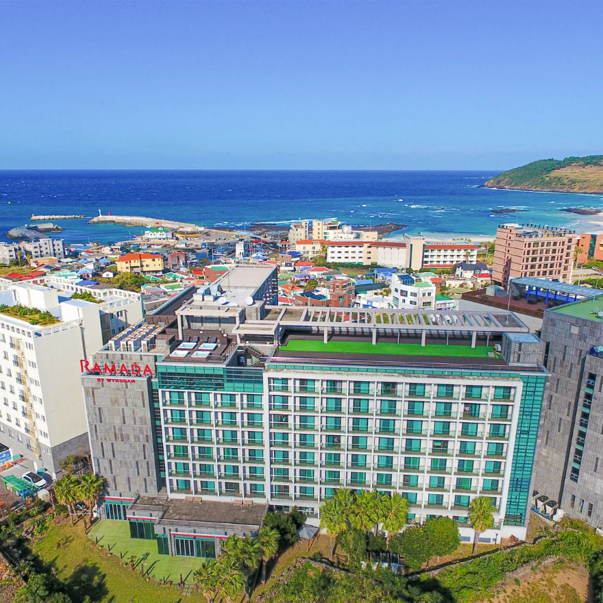 Ramada by Wyndham Jeju Hamdeok 飯店外觀