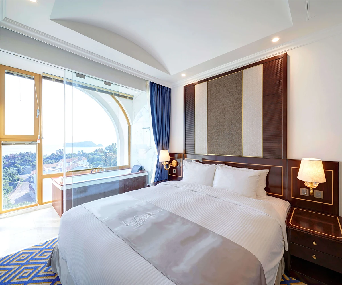 GoldOne Hotel & Suites Ocean View Suite 真實客房